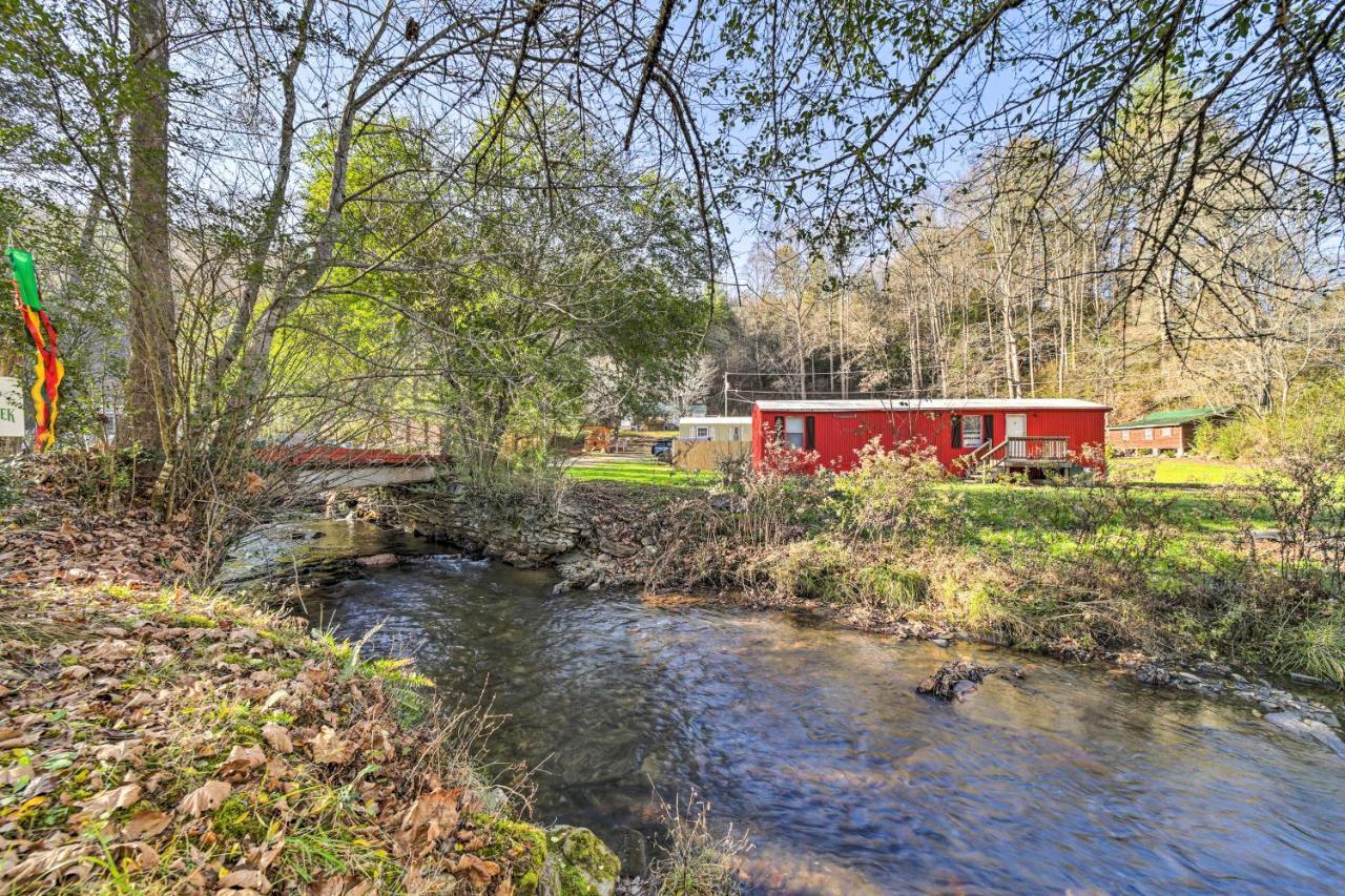 Smoky Mountain Vacation Rental With Hot Tub And Kayaks 위티어 외부 사진
