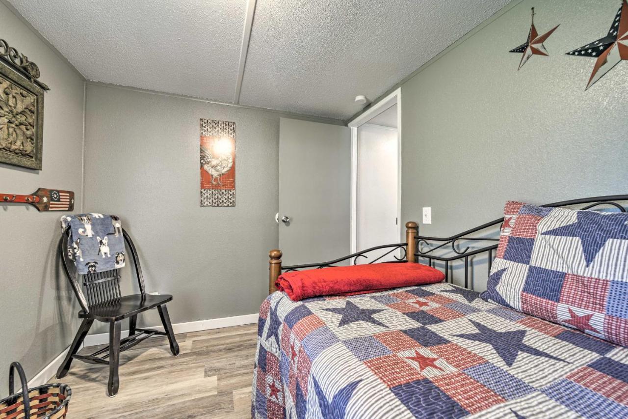 Smoky Mountain Vacation Rental With Hot Tub And Kayaks 위티어 외부 사진