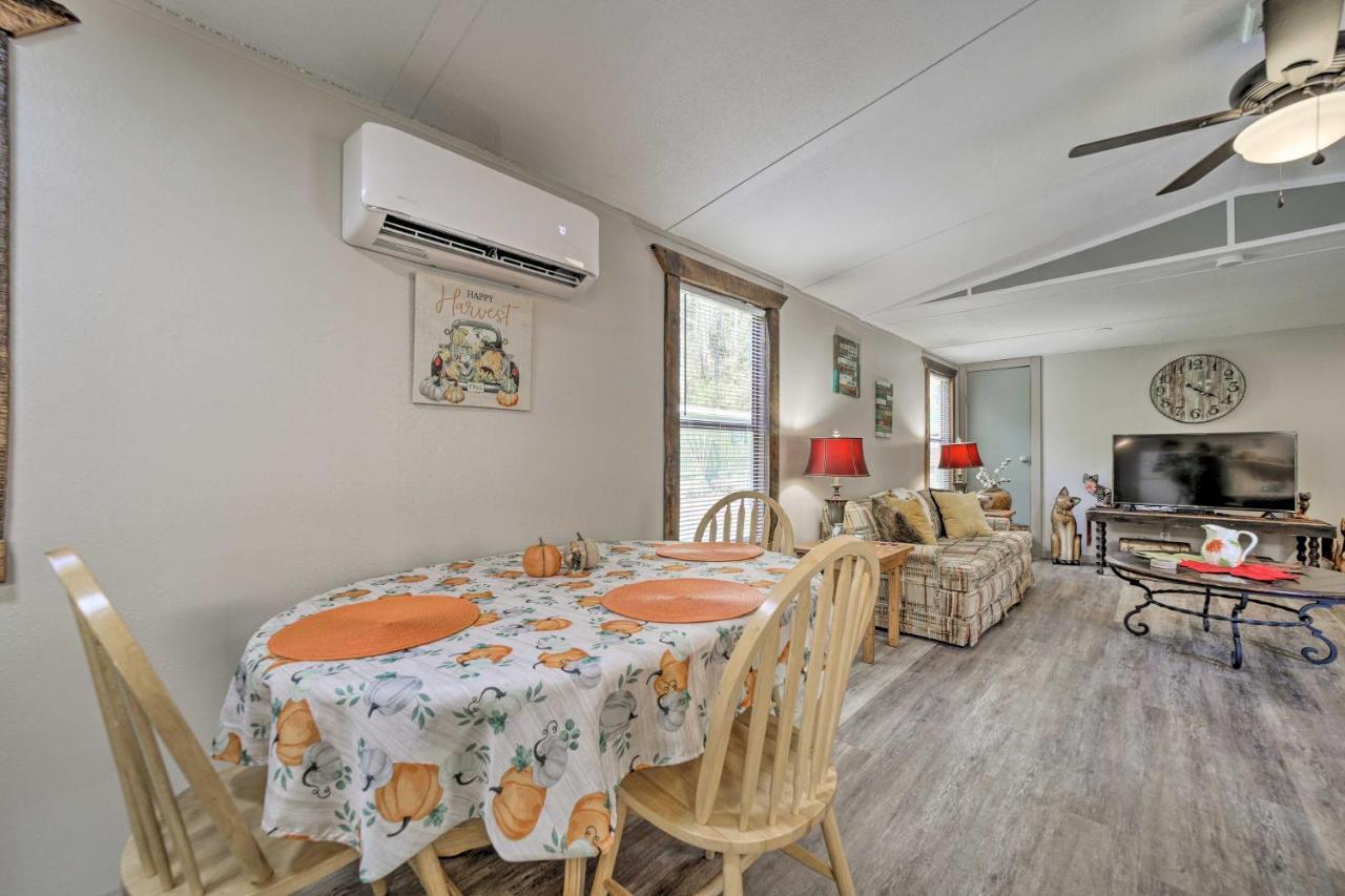 Smoky Mountain Vacation Rental With Hot Tub And Kayaks 위티어 외부 사진